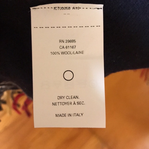 Pendleton Scarf (Brand New) - Picture 6 of 7